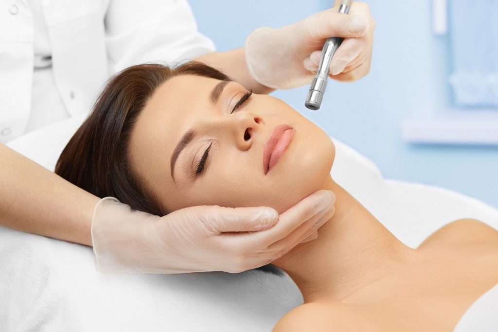 semi permanent lip and eyebrow makeup eudlo qld - waxing - facials - cosmetic tattoo eudlo