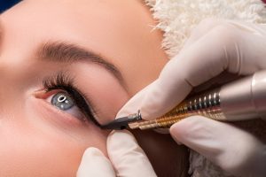 eyeliner tattoo sunshine coast - cosmetic tattoo studio